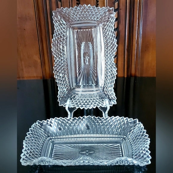 (2) "Traditions Clear" 9" Rectangle Vntg Diamond Point Dishes by Federal Glass - Picture 3 of 3